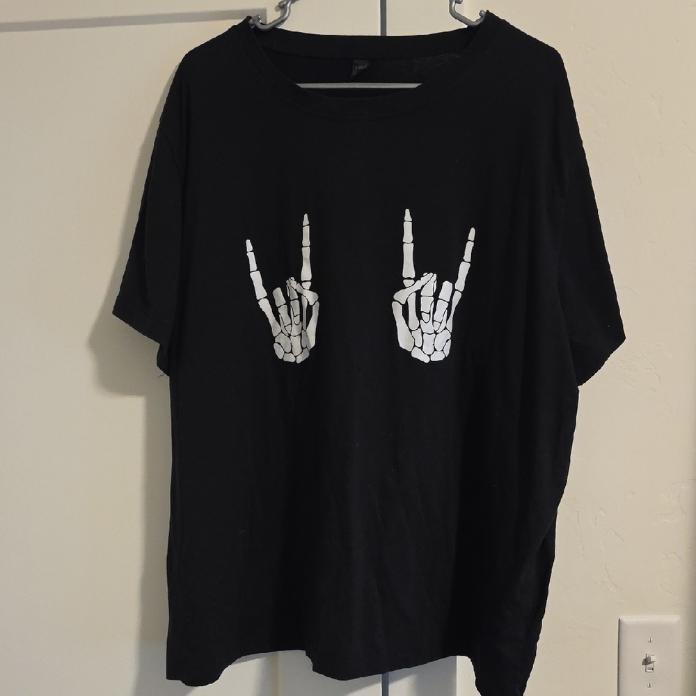 SHEIN Curve Black Plus Size Tee